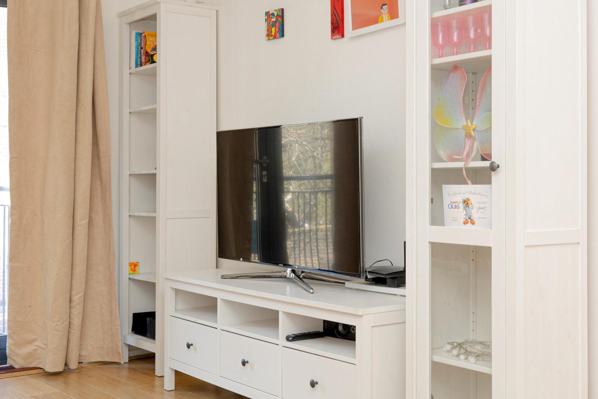 Charming 2br Flat Near Canary Wharf With Balcony Appartement