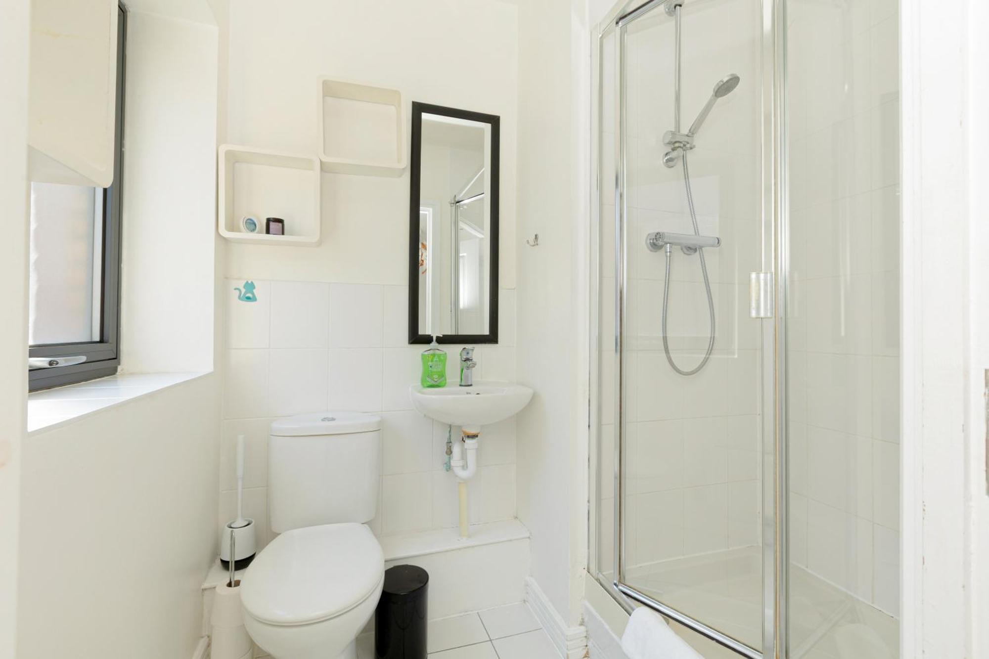 Charming 2br Flat Near Canary Wharf With Balcony Appartement *